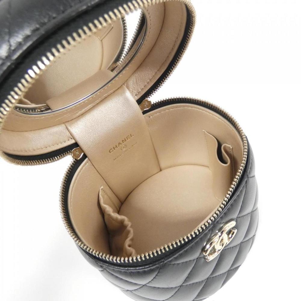 CHANEL Black Lambskin AP2730 Shoulder Bag - Picture 5 of 5